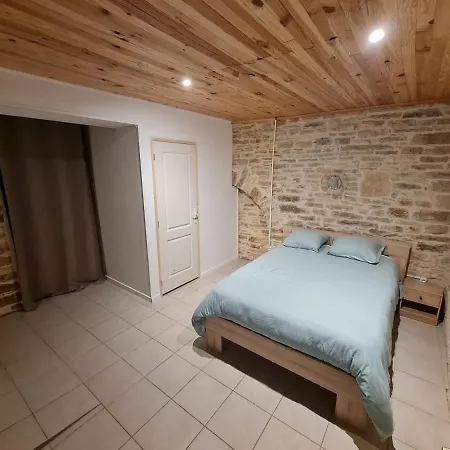 Maison Apartment